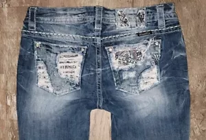 Miss Me Women's 30x25 Easy Crop, Raw Hem, Studded, Bling, Stretch JEANS VGUC - Picture 1 of 8