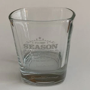 Jack Daniels Weihnachtsglas Short Season Enjoy It Square Whisky Cocktail Glas - Bild 1 von 7