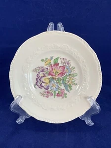 Vintage Crown Potteries Co White Saucer Floral Flowers Design #149 - Imagen 1 de 4