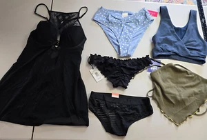 Intimate 6 Piece Bundle Set XS Lingerie Tops Bottoms NWT - Picture 1 of 14
