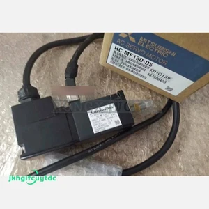 UN nuevo servomotor Mitsubishi HC-MF13D-D5 - Imagen 1 de 2