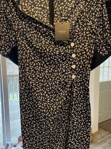Woman’s Spring Dress - Picture 1 of 3