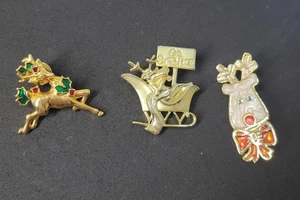 Danecraft On Strike, Avon Reinder Brooch & Pin Lot - Picture 1 of 13