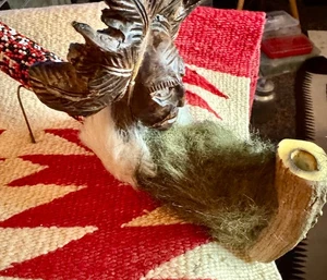 VINTAGE NATIVE AMERICAN HAND CARVED & BEADED ANTLER PEACE (Calumet) PIPE, EUC - Picture 1 of 15