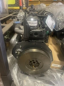 New Kubota Engine V1505-E3B-TORO-3, Model 1J994-55000, V1505 - Picture 1 of 11