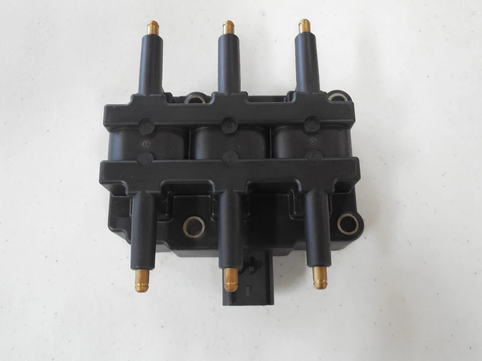 Ignition Coil UF305 Aceon Auto Parts 7805-1325 - Image 1 of 1