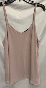 Torrid Size 1X Pink Camisole Top Adjustable Spaghetti Straps NWT - Picture 1 of 9