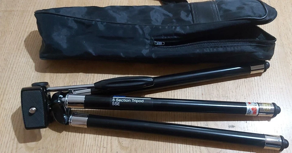 SAKAR 5SE 5 SECTION TRIPOD WITH CASE PHOTO/VIDEO 2 WAY PAN HEAD EXTENDABLE - Image 1 of 4