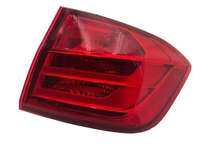 2012-2015 BMW 328 SERIES Tail Light Assembly Right Passenger Side OEM - Picture 1 of 6