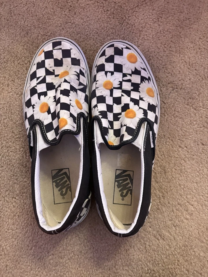 Women’s Checkered Sunflower slip on Vans size 9 - Image 1 of 1