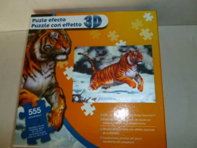 Puzzle con effetto  3D  555 pezzi nuovo mai usato tigre in corsa  - Immagine 1 di 2