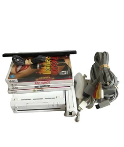 Nintendo Wii White Console RVL-001 Bundle Cables And 4 Games - Picture 1 of 8