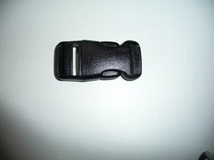 ACW 1 inch X 2.5 inch Black Side Squeeze Plastic Buckle 15 PER pack CSR.1.0 - Picture 1 of 6