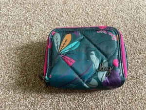 Cartera LUG Life Slits Doble Sección En Verde Floral RFID Seguro Nueva - Imagen 1 de 3