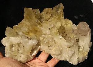 1070g Rare Natural Beautiful Yellow Quartz Crystal Cluster Tibetan Specimen - Picture 1 of 11