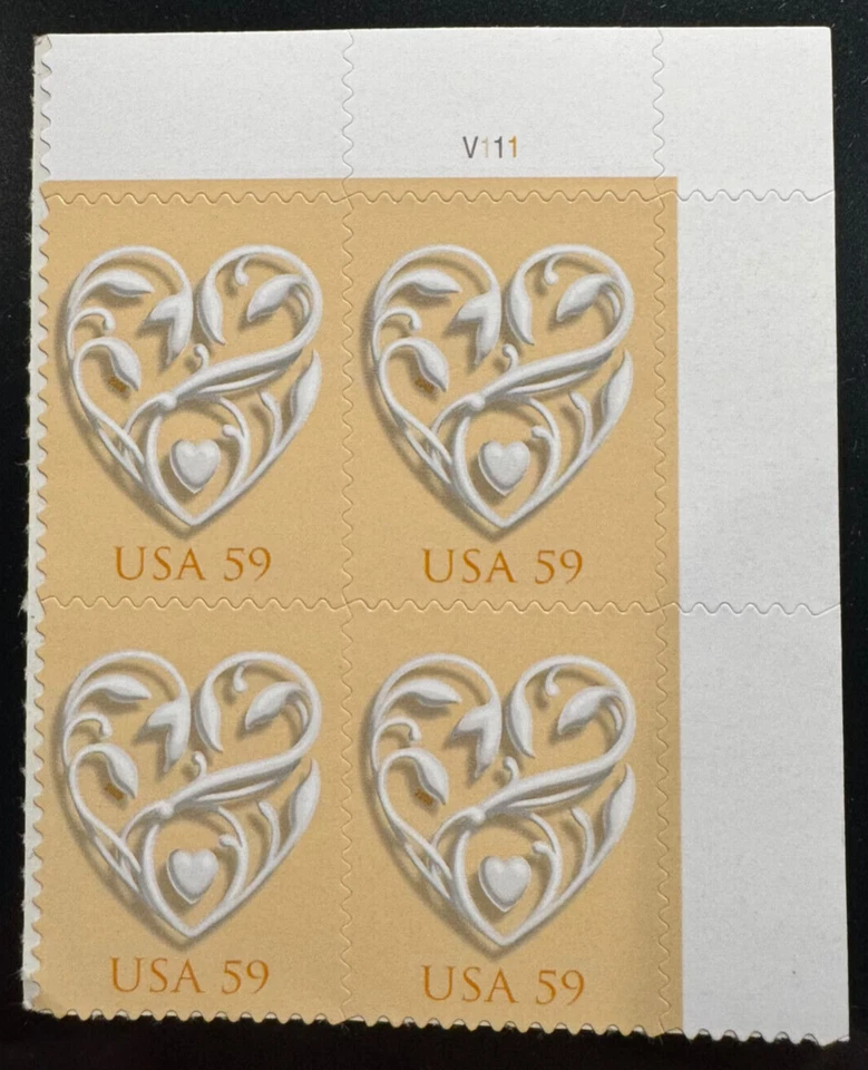 US, #4272  WEDDING HEARTS  59 CENTS  MNH PLATE  BLOCK of 4 UR - Image 1 of 1