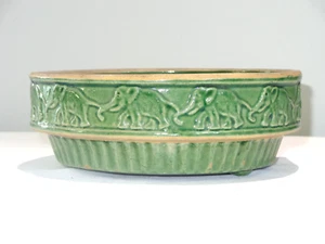 Vintage McCoy American Art Pottery Green Bowl Featuring Elephants Trunk to Tail - Picture 1 of 6