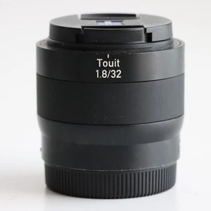 Zeiss AF 32mm f1.8 E Touit Prime Lens - Sony E-Mount, UK Seller, Warranty! - Picture 1 of 4