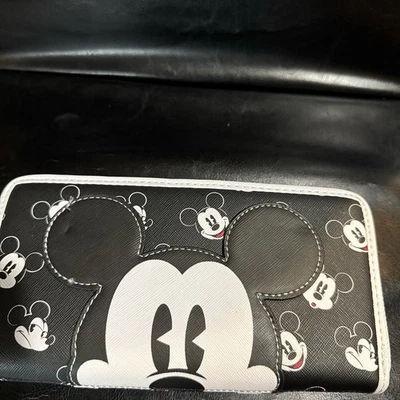 迪士尼公园 Loungefly 米老鼠 All Over Mickey Face 黑色钱包全新带标签 — 第 1/2 张图片