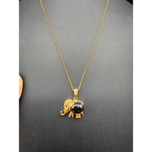 Vintage Karis Gold Plated Elephant Pendant Necklace Black Cabochon Jewelry - Picture 1 of 6