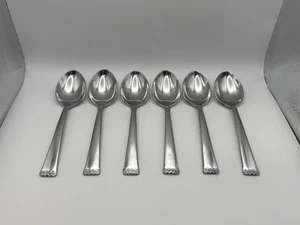 Set of 6 Waterford Stainless CELTIC BRAID Place Soup Spoons - Picture 1 of 5
