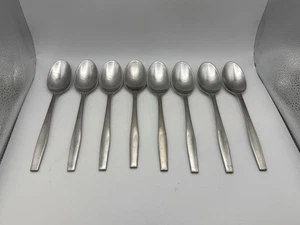 Set of 8 Dansk Stainless Steel VARIATION V Place / Soup Spoons Made in Korea - Picture 1 of 4