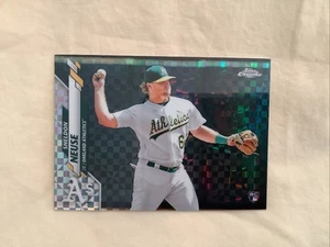 2019 Topps Chrome #61 Sheldon Neuse RC - X-Fractor - Picture 1 of 2
