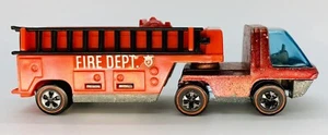 1970 BEAUTIFUL Redline HEAVYWEIGHTS FIRE ENGINE Ladder Sharp! Complete - Picture 1 of 9