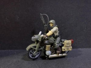 Mega Bloks Construx World War II American motorcycle and soldiers - Picture 1 of 6