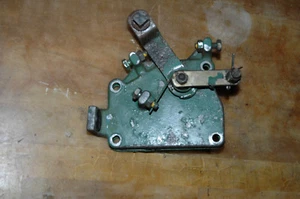 VOLVO PENTA MOTOR DIÉSEL 2003 2002 CUBIERTA DE DISTRIBUCIÓN PALANCA CONTROLES OEM #1 - Imagen 1 de 2