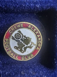 Crewe Alexandra Vintage Pin Badge - Picture 1 of 1