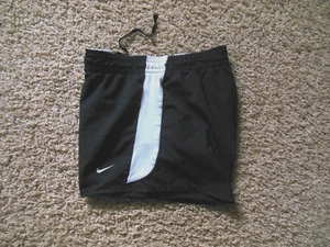 Nike XS Black White Running Jog Shorts With Brief Liner Elastic Waist Drawstring - Bild 1 von 3