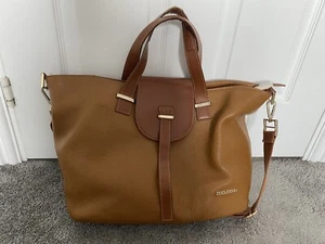 Tan Baby Beau Changing Bag And Accessories - Picture 1 of 12