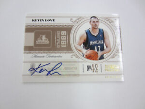 2010-11 KEVIN LOVE #58 Playoff National Treasures Signatures Auto 11/25