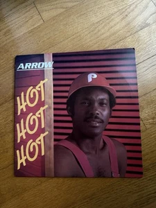 ARROW Hot Hot Hot (Feeling hot hot hot) LP 12" 33 RPM Record Signed Autographed - Imagen 1 de 5