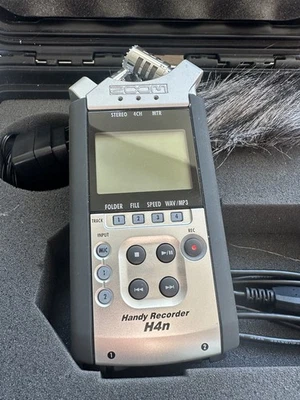 Zoom H4n sp Digital Handy Recorder with Gator Case and APH-4N accessory kit - Image 1 of 4
