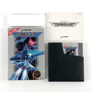 [] Versión norteamericana de Famicom NES Gradius / Gradius caja y manual, - Imagen 1 de 10