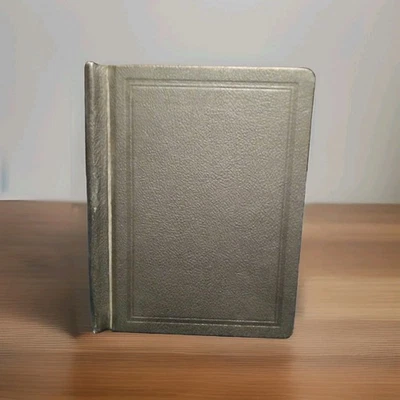 1942 Handwritten In German,School Book. Now A Physicist & Guided Missiles Expert Foto 1 de 4