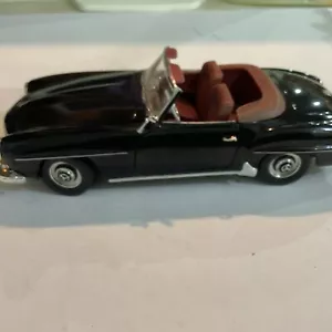 ERTL DIECAST CAR  1955 MERCEDES BENZ 190 S L NO BOX* 1/18 SCALE - Picture 1 of 12