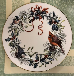 Plato de cena LENOX Winter Greetings 10,75" marfil fino China aves cintas de acebo - Imagen 1 de 3