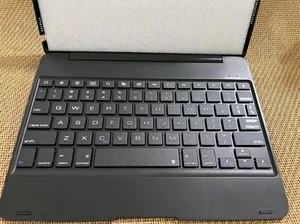 Smart Cover w/ Bluetooth Keyboard For Apple iPad 9.7 2018 Stand Case - Zdjęcie 1 z 3