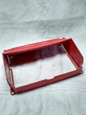 Honda ATC200S 1984 1985 1986 Trunk Fender Frame Toolbox Lid 80212-VM4-003 (163) - Imagem 1 de 4