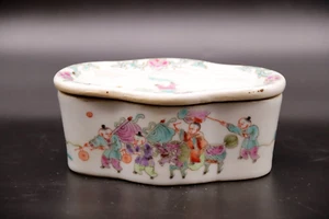 Chinese Antique Famille Rose Porcelain Child Playground Painting Box With Marked - Picture 1 of 11