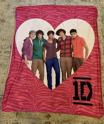 One Direction 1D Fleece Blanket Throw Group Photo Pink Liam Payne RARE - Image 1 of 4