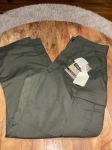 5.11 Tactical Men's TDU® Ripstop Pant 190 TDU Green 31.5/35 waist  NWT - Picture 1 of 8