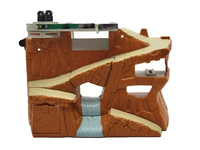 Eagle Peak Arsenal Micro Machines Battle Zones Galoob Incomplete Parts VTG - Image 1 of 4