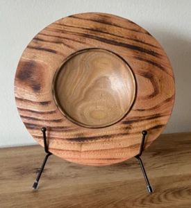 Beautiful - Hawaii California -  Turned Elm Wood Plate Signed Neal DeVore Wow! - Picture 1 of 8