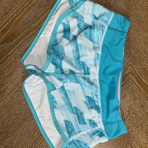Iviva by Lululemon Girl’s Sz 10 Speed Shorts ~blue - Picture 1 of 5