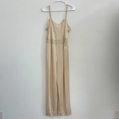 Mono vintage años 70 pierna ancha beige calado casa mono clásico calado Foto 1 de 4