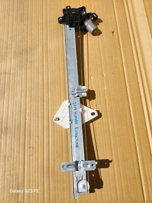 2019 Honda Ridgeline rear right passenger side door window regulator w/motor OEM - Image 1 of 2